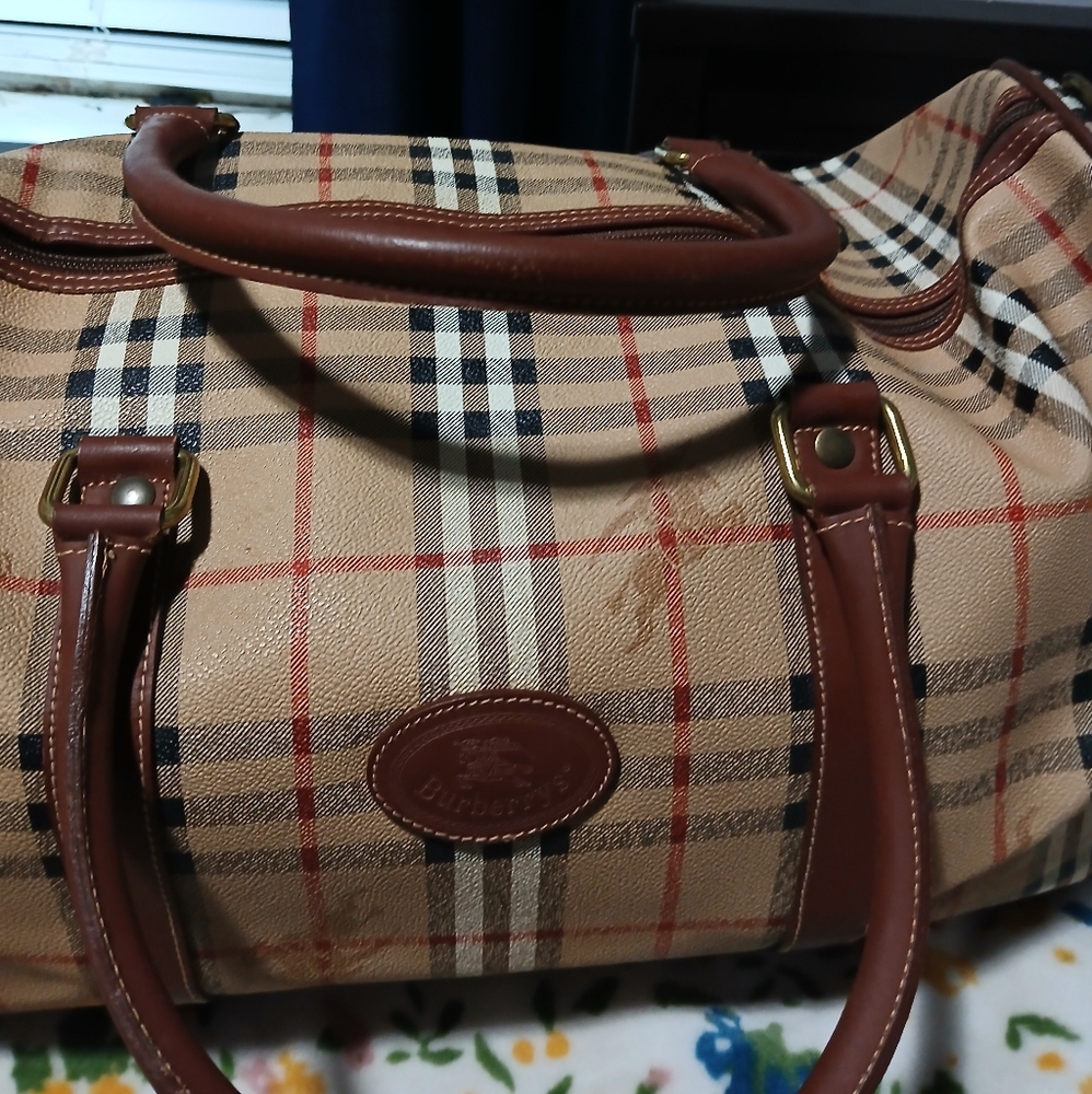 Burberrys Beige Brown House Check 2way Duffle Handbag